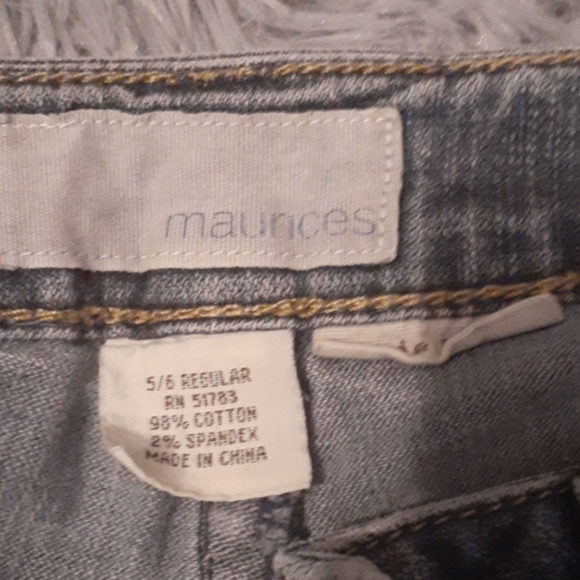 Maurices Jacie flare Jeans sz 5/6R - Picture 2 of 3
